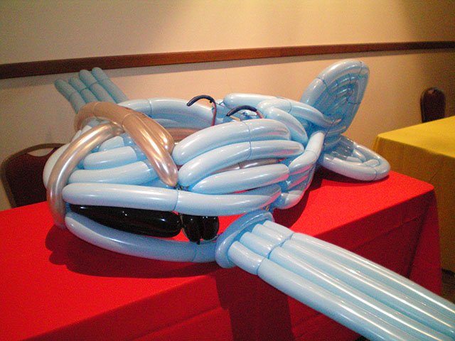 Balloon Twisted Helicopter & Jet Wearable Balloon Twisted Helicopter & Jet Wearable