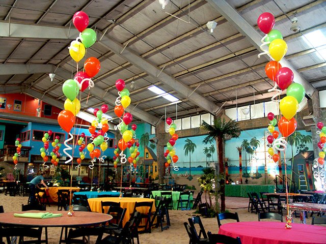 tropical paradise balloon decorations